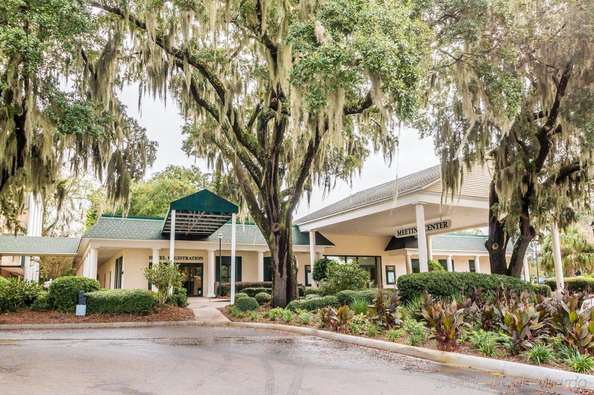 Quality Inn At Town Center Beaufort Bagian luar foto