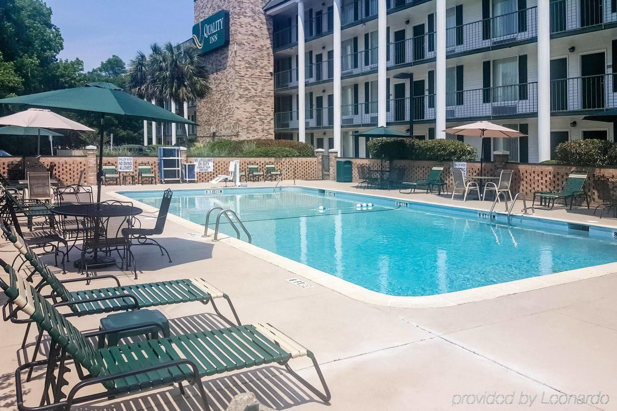 Quality Inn At Town Center Beaufort Bagian luar foto